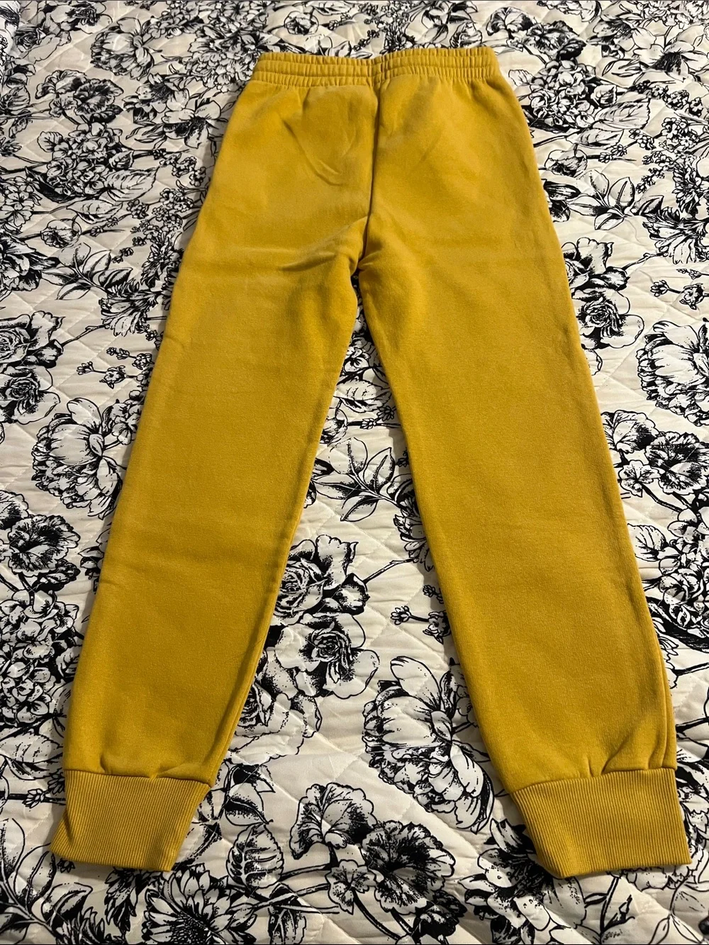 H&M soft mustard